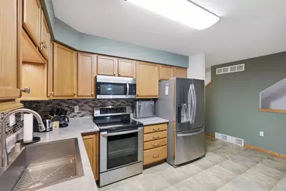 315 Vorndran Drive #2, Belleville, WI 53508 - Photo 14