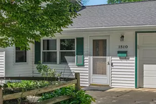 1510 Cameron Dr, Madison, WI 53711 - Photo 4