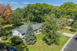 1510 Cameron Dr, Madison, WI 53711 - Photo 20