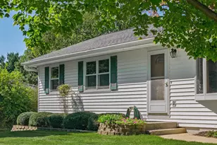 1510 Cameron Dr, Madison, WI 53711 - Photo 6