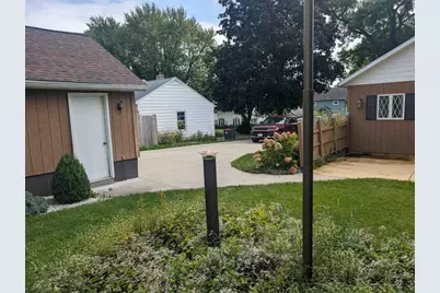 302 Maple Avenue, Clinton, WI 53525 - Photo 36
