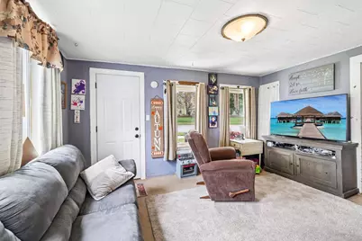 627 E Conant Street, Portage, WI 53901 - Photo 4