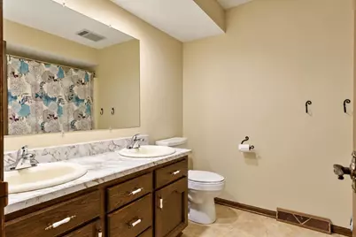 349 Sycamore Lane, Machesney Park, IL 61115 - Photo 26