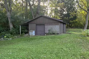 7959 N Pine View Dr, Edgerton, WI 53534 - Photo 38