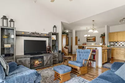3848 Maple Grove Drive #312, Madison, WI 53719 - Photo 6