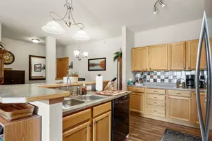 3848 Maple Grove Dr, Madison, WI 53719 - Photo 4
