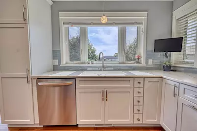 601 Wheatland Drive, Cambridge, WI 53523 - Photo 10