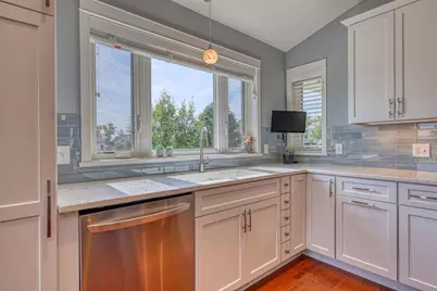 601 Wheatland Drive, Cambridge, WI 53523 - Photo 6
