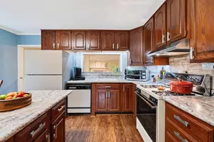 341 W Chicago St, Stoughton, WI 53589 - Photo 14