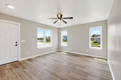 1150 Kamperschroer Way, Sun Prairie, WI 53590 - Photo 10