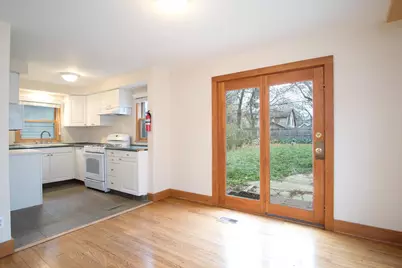 135/137 Division Street, Madison, WI 53704 - Photo 8