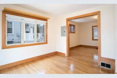 135/137 Division Street, Madison, WI 53704 - Photo 10