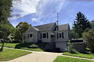 591 E 4th St, Richland Center, WI 53581 - Photo 12