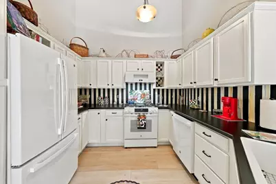 1020 Prospect Avenue #8, Portage, WI 53901 - Photo 8