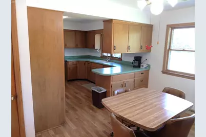 202 Sunset Drive, DeForest, WI 53532 - Photo 14