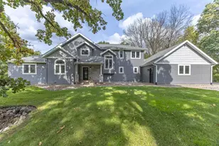N6877 Briggs Rd, Holmen, WI 54636 - Photo 2