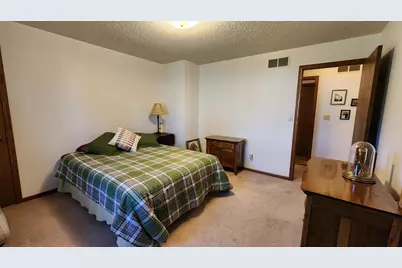 206 Hancock Drive, Orangeville, IL 61060 - Photo 18