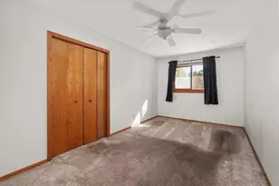 1722 S Thompson Dr, Madison, WI 53716 - Photo 4