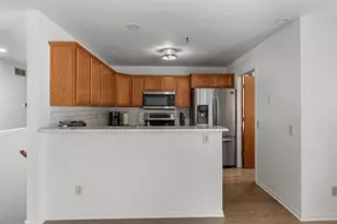 438 Cherry Hill Dr, Madison, WI 53717 - Photo 8