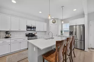 2806 Radicchio Dr, Fitchburg, WI 53711 - Photo 12
