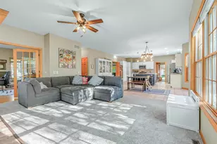 7201 Countrywood Ln, Madison, WI 53719 - Photo 4