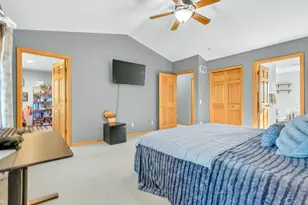 7201 Countrywood Ln, Madison, WI 53719 - Photo 32