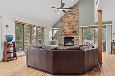 W4292 Red Oak Court, Mauston, WI 53948 - Photo 8