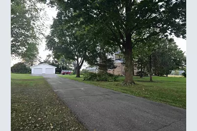 841 S Monroe Street, Waterloo, WI 53594 - Photo 2