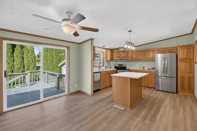 W2506 Circle Drive, Watertown, WI 53094 - Photo 10