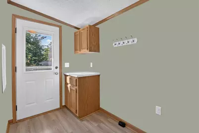 W2506 Circle Drive, Watertown, WI 53094 - Photo 6