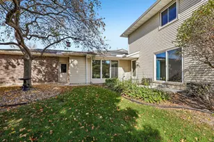 867 Henry St, Waunakee, WI 53597 - Photo 30