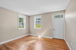 217 N Chestnut St, Mineral Point, WI 53565 - Photo 6