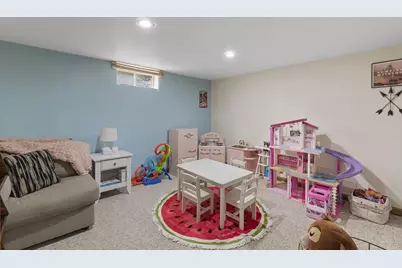 810 Suffolk Drive, Janesville, WI 53546 - Photo 16