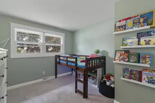 810 Suffolk Dr, Janesville, WI 53546 - Photo 10