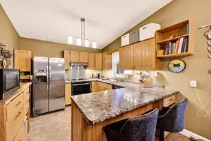 1727 Delaware Dr, Sun Prairie, WI 53590 - Photo 1