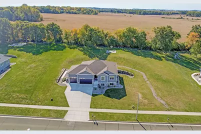 420 Ridgeway Drive, Rio, WI 53960 - Photo 1