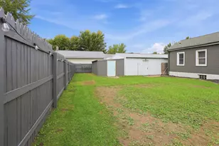 626 Mansion St, Mauston, WI 53948 - Photo 22