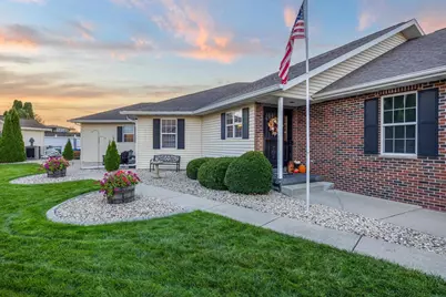 2149 Blue Heron Court, Stoughton, WI 53589 - Photo 4