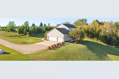 9660 Skyline Drive, Wayne, WI 53002 - Photo 76