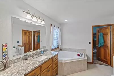 9660 Skyline Drive, Wayne, WI 53002 - Photo 38
