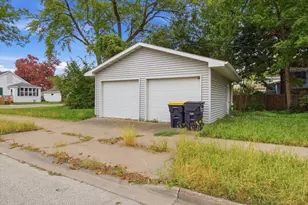 1000 Glendale Ave, Tomah, WI 54660 - Photo 2