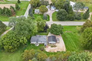5688 S Bird St, Sun Prairie, WI 53590 - Photo 1