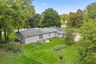 5688 S Bird St, Sun Prairie, WI 53590 - Photo 36