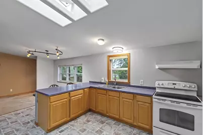5688 S Bird Street, Sun Prairie, WI 53590 - Photo 6