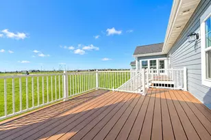 4751 Bellflower Dr, DeForest, WI 53532 - Photo 18