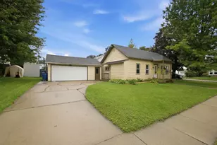 416 W Florence St, Cambria, WI 53923 - Photo 2