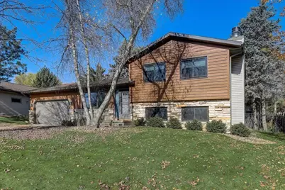 1110 Sunfield Street, Sun Prairie, WI 53590 - Photo 2