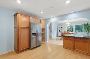 5133 Door Dr, Madison, WI 53705 - Photo 8