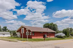 506 Main St, Hollandale, WI 53544 - Photo 2