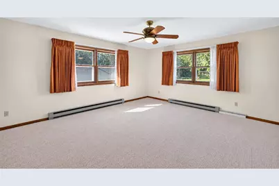 7017 Prairie Drive, Middleton, WI 53562 - Photo 16